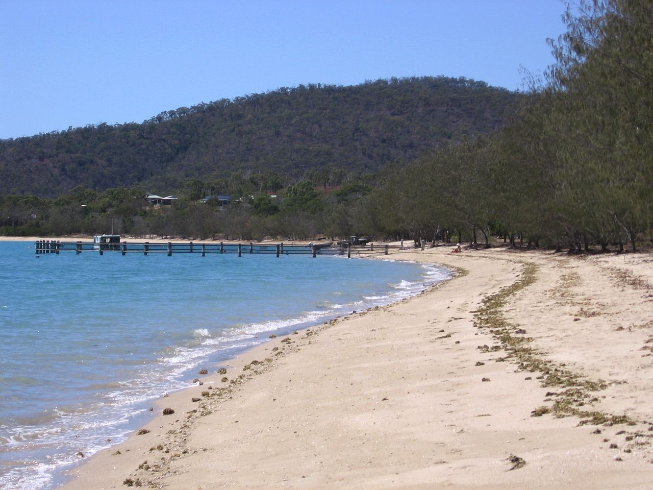 BOWEN > DINGO BEACH > AIRLIE BEACH > SHUTE HARBOUR > PROSERPINE